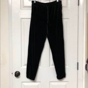 Gap black velvet drawstring paints, S. NWT.